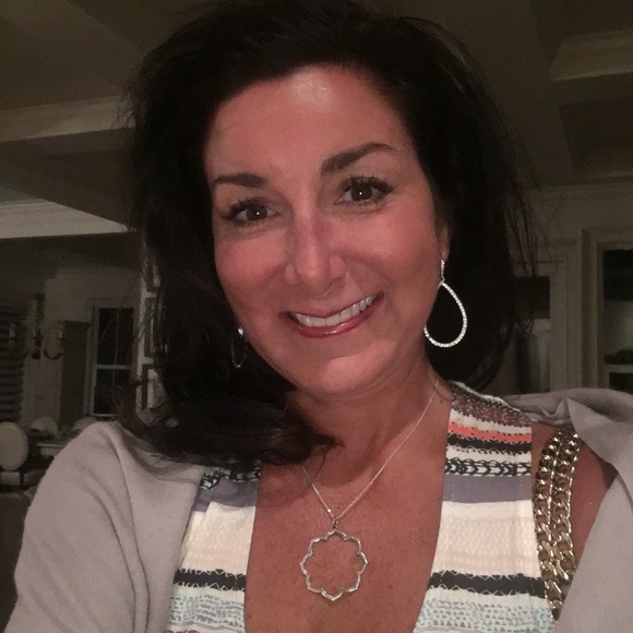 Kristin - Picture 2 of 4